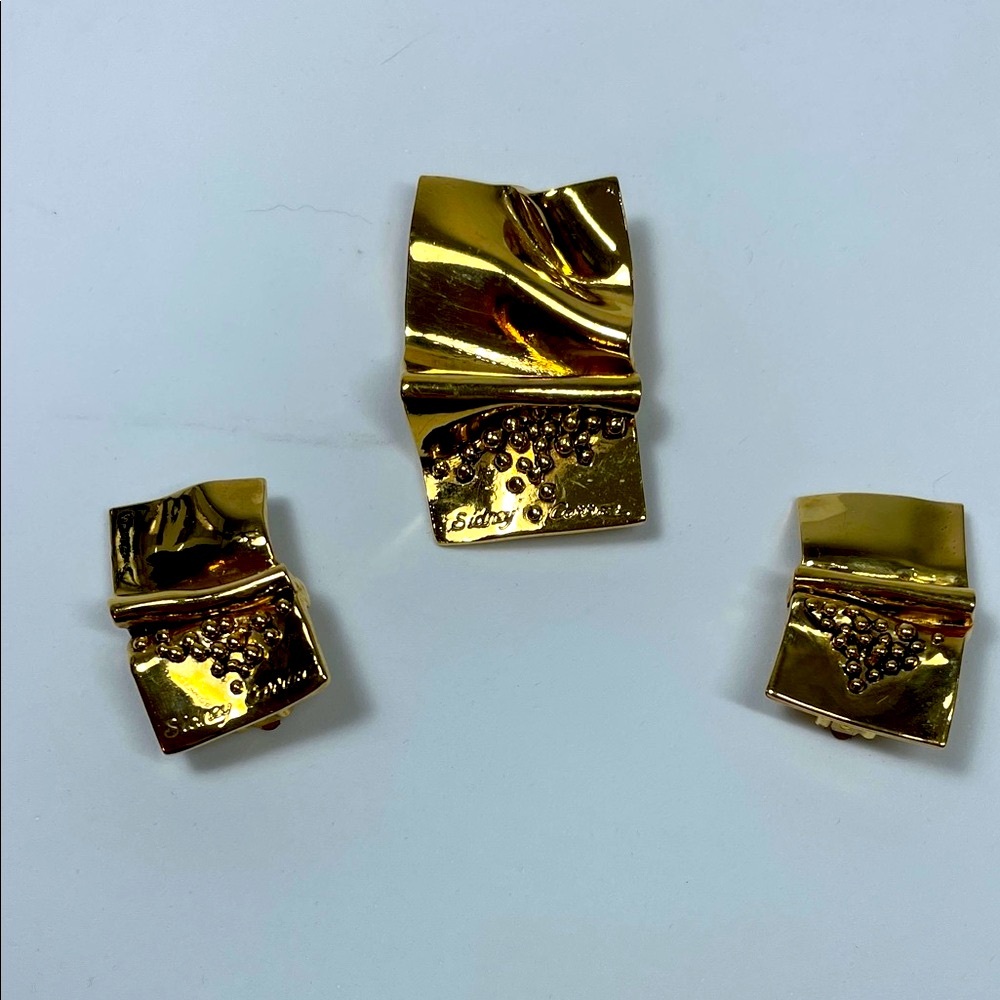 Sidney Carron Paris Modernist Brooch & Clip On Earring Set